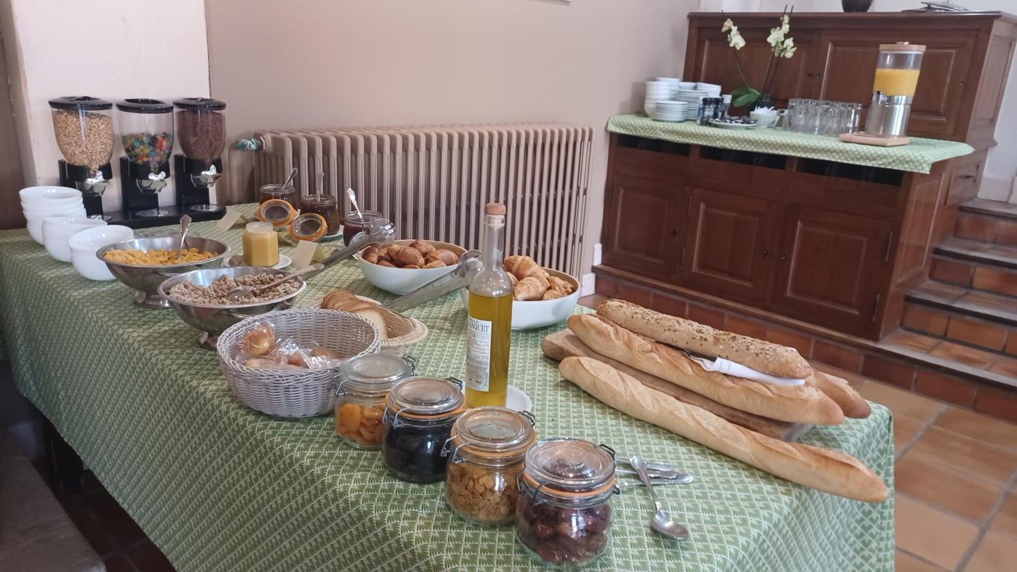 르 카스텔레 데 알필 호텔 Saint-Rémy-de-Provence 외부 사진